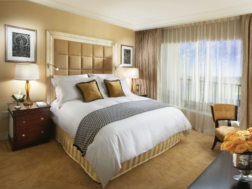 Дизайн маленькой спальни: фото интерьерных идей - Homedecorz